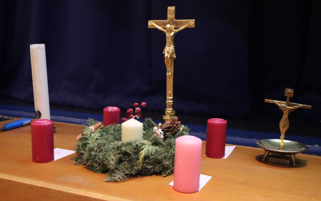 St Joseph’s Christmas Carol Service & ‘Gifts for Gravy’ Campaign